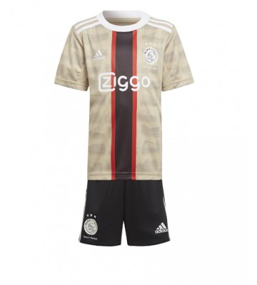 Ajax Tredjedraktsett Barn 2022-23 Kortermet (+ Korte bukser)